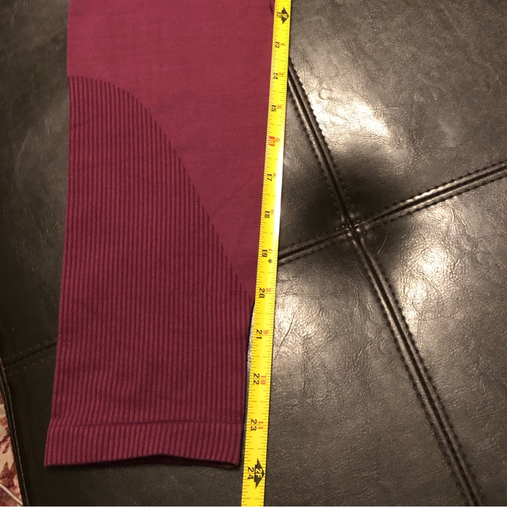 Alphalete Ozone Legging Raspberry Women's Large EUC! - Picture 12 of 12